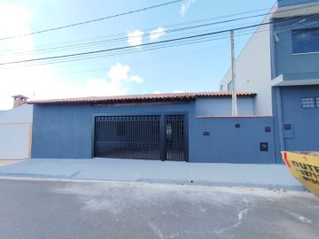 Casa Residencial e Comercial Jardim Embar