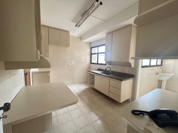Apartamento - Venda - Centro - São Carlos - SP